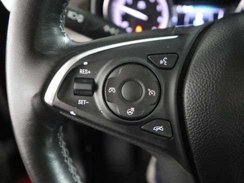 Used 2020 Buick Envision Essence image 27