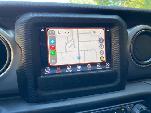 Used 2021 Jeep Gladiator Sport AWD/4WD image 59