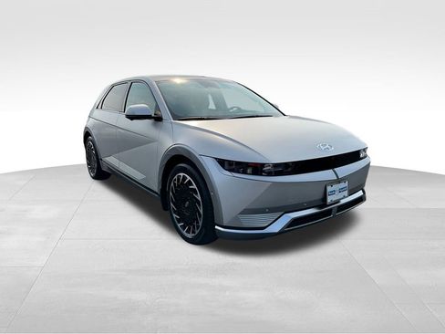 Used 2024 Hyundai Ioniq 5 Limited image 1