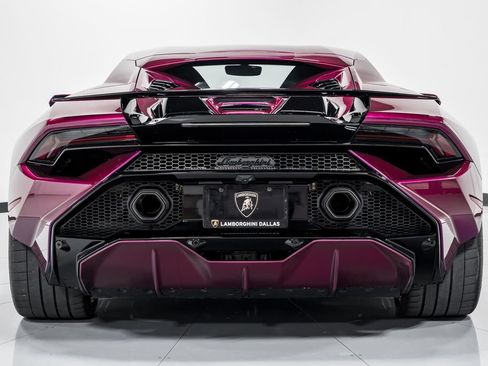 Used 2023 Lamborghini Huracan Tecnica RWD image 4