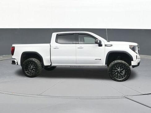 Used 2022 GMC Sierra 1500 AT4 image 19