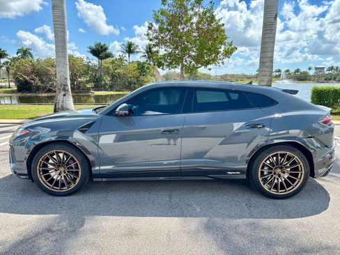 Used 2024 Lamborghini Urus Performante image 10