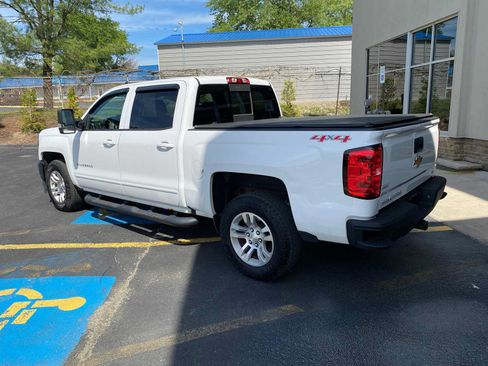 Used 2017 Chevrolet Silverado 1500 LT w/ Max Trailering Package AWD/4WD image 3