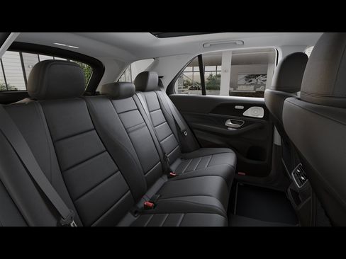 Certified 2026 Mercedes-Benz GLE 450 4MATIC image 40