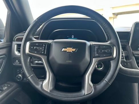 Used 2024 Chevrolet Tahoe Premier AWD/4WD image 25