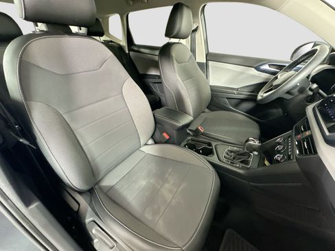 Used 2022 Volkswagen Taos SE w/ IQ.Drive SE Package image 25