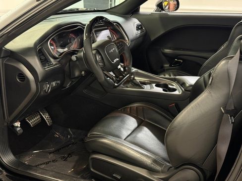Used 2019 Dodge Challenger SRT Hellcat Redeye image 22