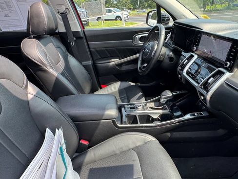 Used 2022 Kia Sorento SX AWD/4WD image 30