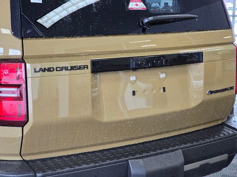 New 2026 Toyota Land Cruiser image 12