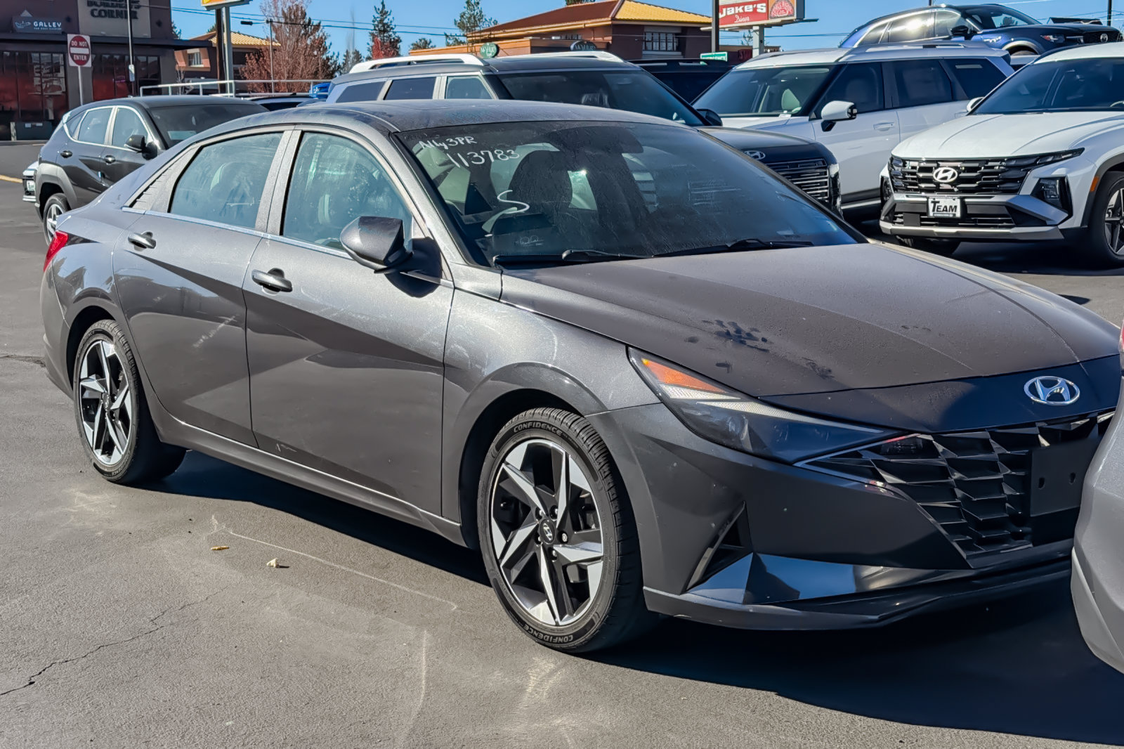 Used 2021 Hyundai Elantra Limited FWD image 2