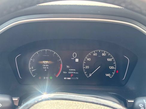 Used 2025 Honda Pilot Touring image 25