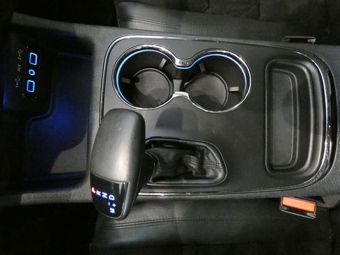 Used 2018 Dodge Durango GT image 16