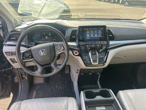 Used 2021 Honda Odyssey Elite image 11