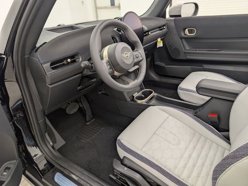 New 2026 MINI Cooper S image 4