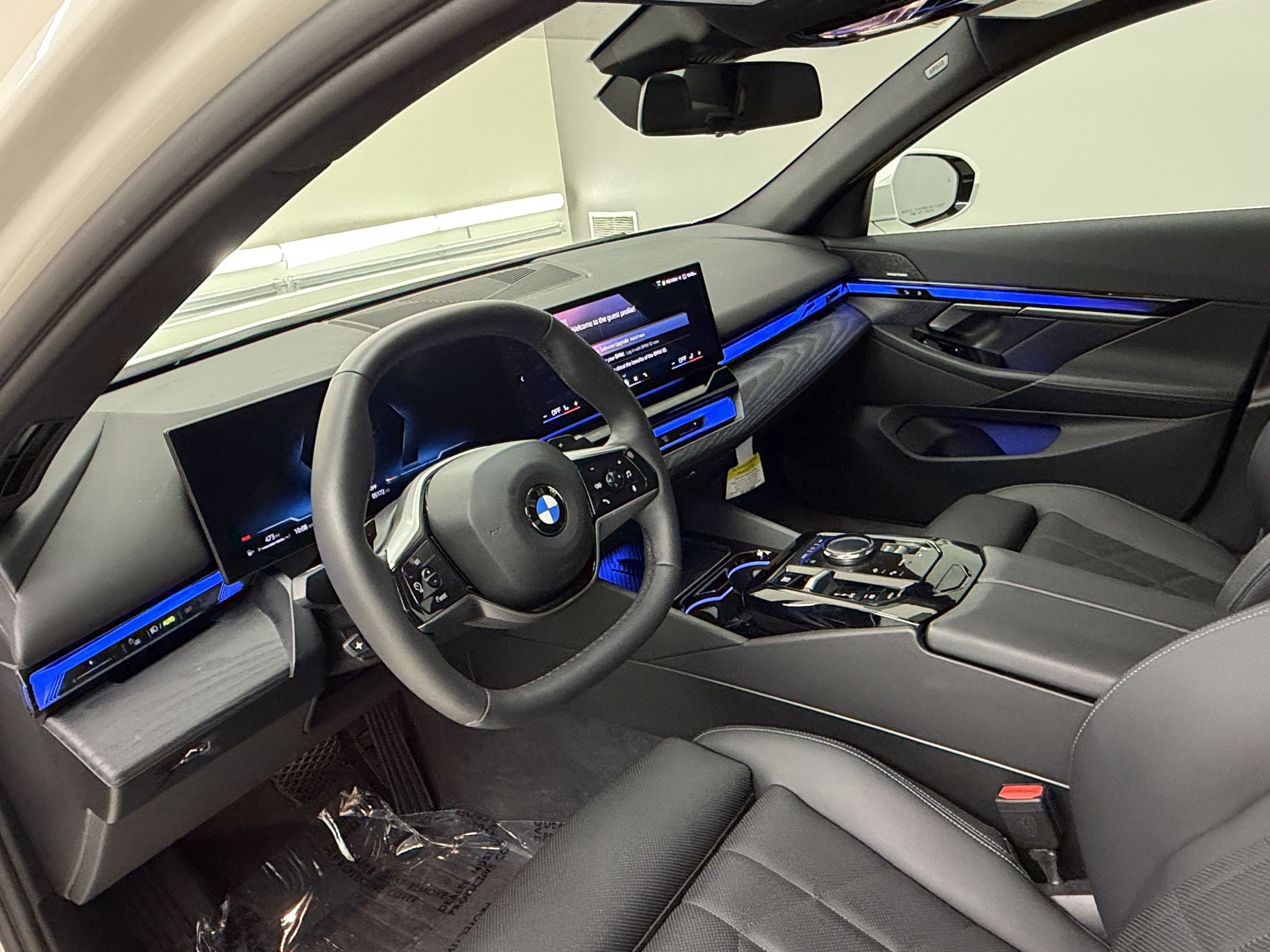 Used 2026 BMW 530i RWD image 4