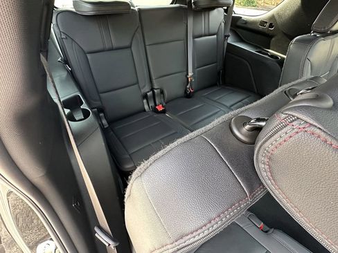 Used 2022 Chevrolet Tahoe RST w/ Luxury Package image 20