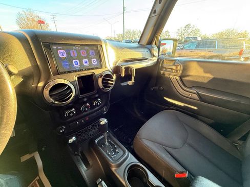 Used 2016 Jeep Wrangler Unlimited Sport w/ Connectivity Group image 25