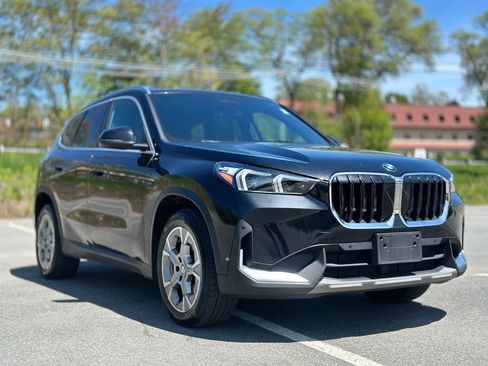 Used 2023 BMW X1 xDrive28i w/ Convenience Package AWD/4WD image 9