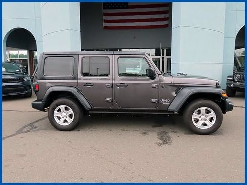 Certified 2020 Jeep Wrangler Unlimited Sport S AWD/4WD image 2