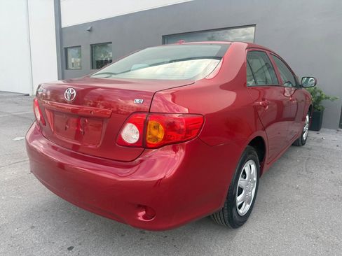 Used 2010 Toyota Corolla LE image 2