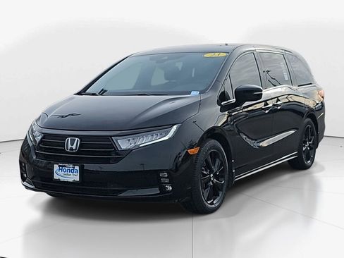Used 2023 Honda Odyssey Sport image 3