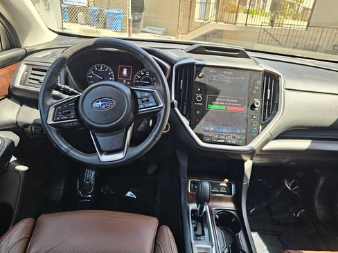 Used 2023 Subaru Ascent Touring AWD/4WD image 20
