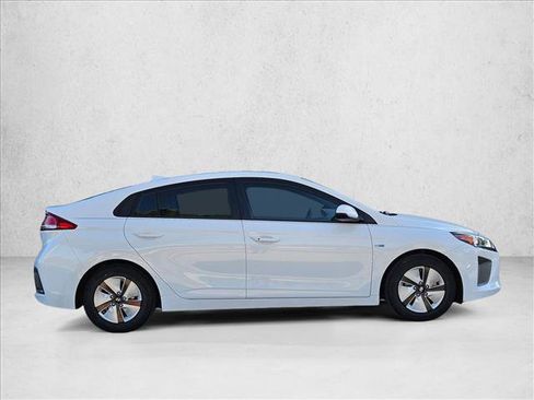 Used 2019 Hyundai Ioniq Blue image 4