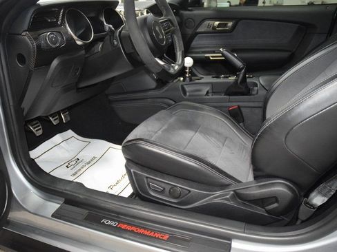 Used 2020 Ford Mustang Shelby GT350 w/ Technology Package image 29