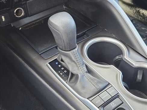 Used 2024 Toyota Camry LE image 14