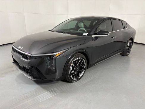 New 2026 Kia K4 GT-Line FWD image 4
