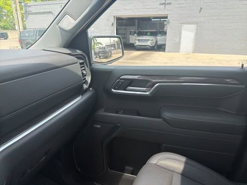 Used 2026 Chevrolet Silverado 1500 LTZ w/ LTZ Premium Package AWD/4WD image 15