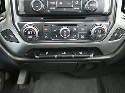 Used 2019 Chevrolet Silverado 1500 LT w/ All Star Edition image 25