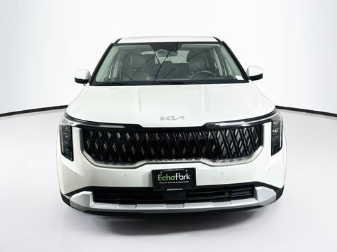 Used 2026 Kia Carnival LXS FWD image 2