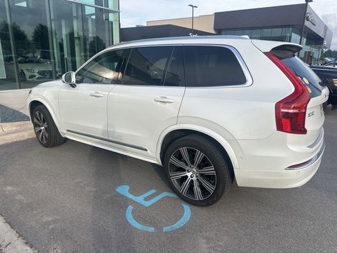 Used 2024 Volvo XC90 B6 Ultimate w/ Protection Package Premier AWD/4WD image 3