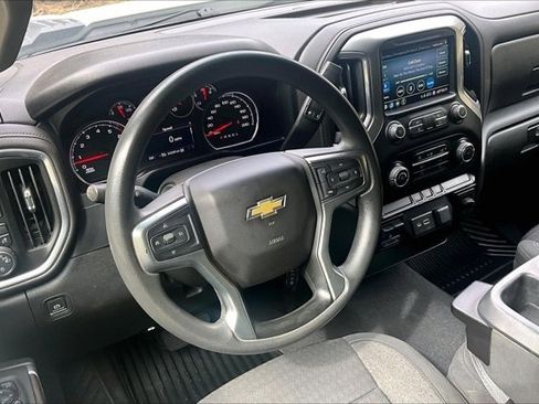 Used 2021 Chevrolet Silverado 3500 LT AWD/4WD image 17