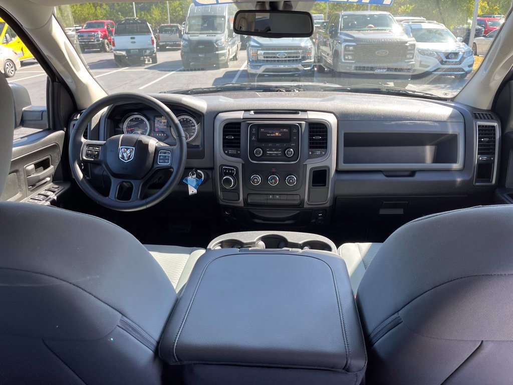 Used 2019 RAM 1500 Tradesman w/ Chrome Plus Package RWD image 23