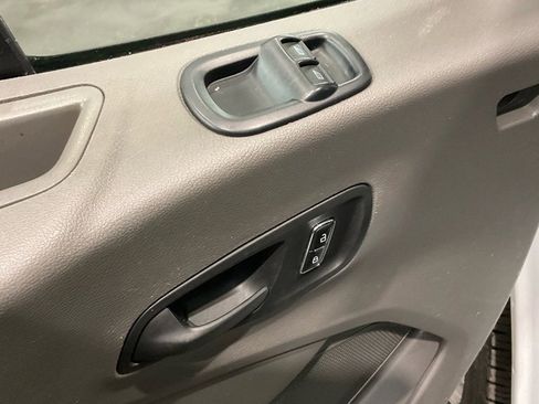 Used 2023 Ford Transit 250 148 High Roof image 7