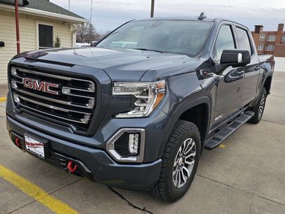 Used 2019 GMC Sierra 1500 AT4 w/ Off Road Performance Package