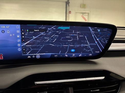 New 2026 Buick Enclave Sport Touring w/ Power Package image 38