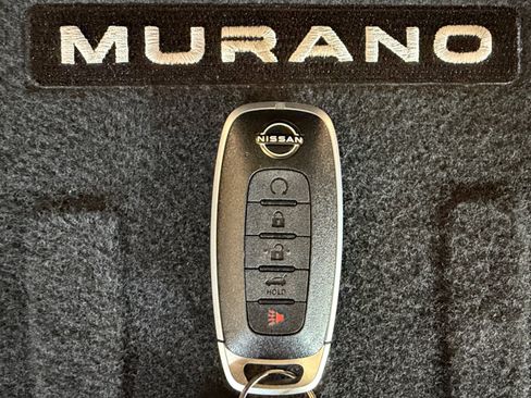 Used 2025 Nissan Murano SV AWD/4WD image 29