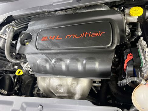 Used 2022 Jeep Compass Latitude w/ Convenience Group image 28