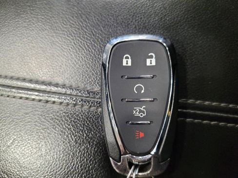 Used 2019 Chevrolet Malibu LT image 32