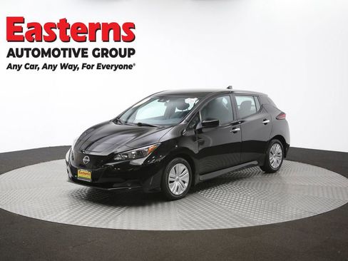 Used 2023 Nissan Leaf S image 55