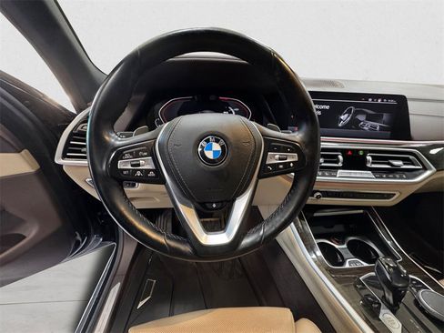 Used 2019 BMW X5 xDrive40i w/ Executive Package image 12