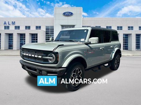 Used 2022 Ford Bronco Outer Banks AWD/4WD image 1