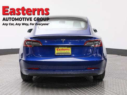 Used 2020 Tesla Model 3 Standard Range Plus image 6