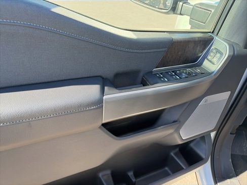 New 2026 Ford F250 Lariat image 17