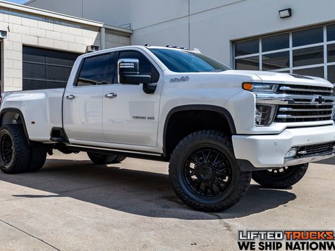 Used 2021 Chevrolet Silverado 3500 High Country AWD/4WD image 1