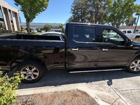 Used 2020 Ford F150 XLT w/ Equipment Group 302A Luxury RWD image 9