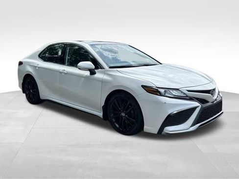 Used 2021 Toyota Camry XSE w/ Blackout Package (TMS) AWD/4WD image 5